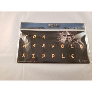 Loot Crate Voldemort Magnet‎ Set